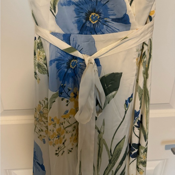 NWOT Silky Floral Cream Tie Waist Maxi Dress - Picture 3 of 7